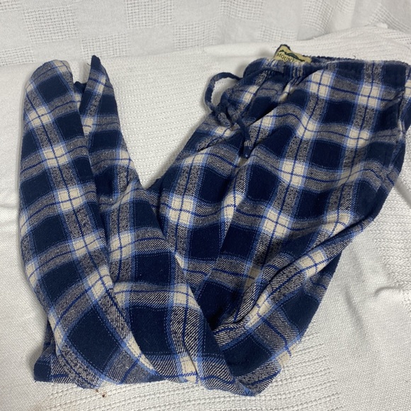 Mountain lake - Picture 2 of 3